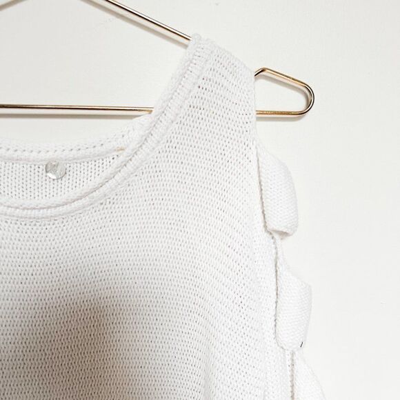 Margaret O'leary White Cut Out Sleeve Knit Sweater - Picture 2 of 9